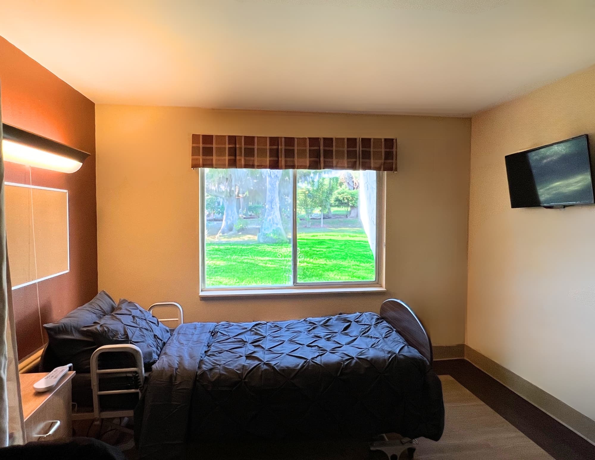 Comfortable resident room